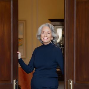 Meet your Posher, Andrea j